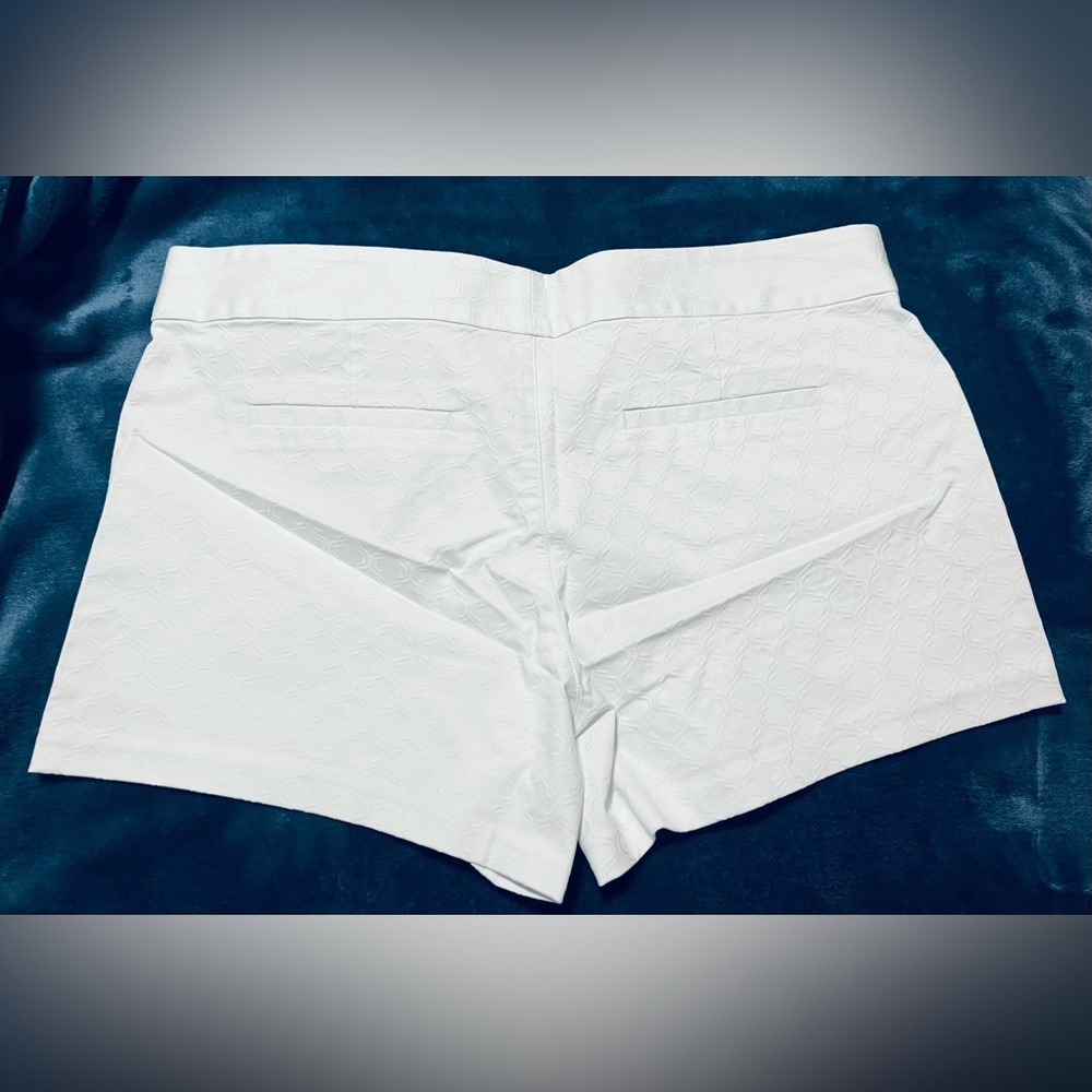 NWT Lilly Pulitzer Ellie stretch shorts in Resort White Sz 14 - Picture 6 of 7